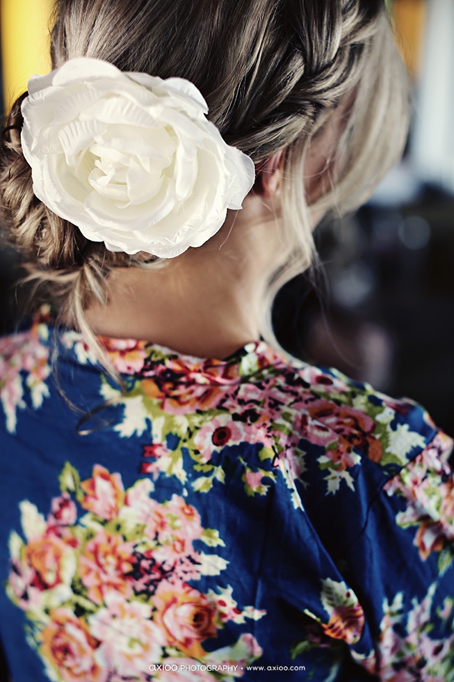 Axioo: Layers of Intricate Intimacies